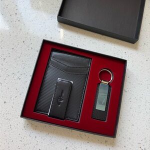 NWT Black Leather Wallet and Keychain Set for Men